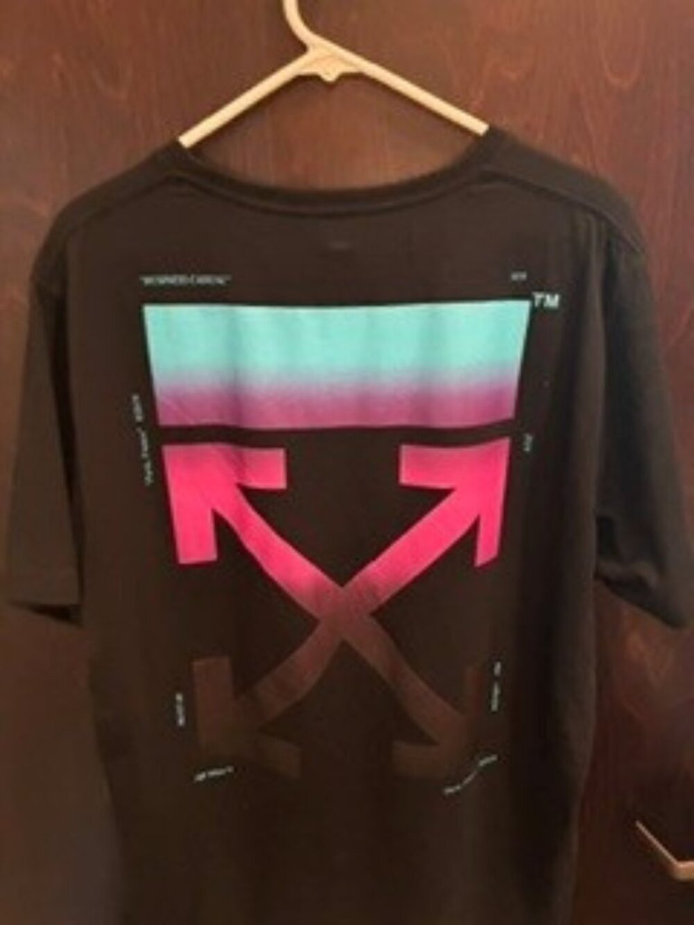Off White mens T shirt